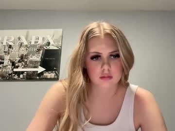 girl
        ababyy2901 cam image #9599
