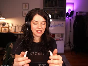 girl
        spectralmatter cam image #21649