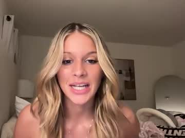 girl Steamy Cam Girls - Satisfy Your Desires! with lilysummers21208