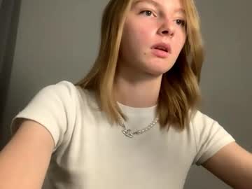 girl Steamy Cam Girls - Satisfy Your Desires! with autumnroginson