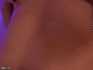 girl
        myliss cam image #73