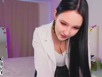 girl
        pandorapawss cam image #11783