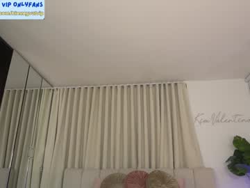 girl Steamy Cam Girls - Satisfy Your Desires! with venezolanacute