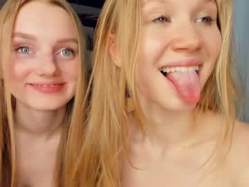 couple Steamy Cam Girls - Satisfy Your Desires! with sunnyp1ace