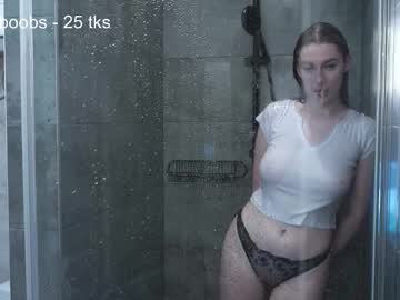 girl
        blue_emily cam image #11465