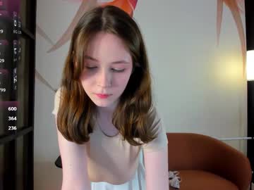 girl
        mskionny cam image #22286