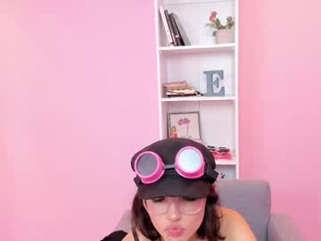 girl Steamy Cam Girls - Satisfy Your Desires! with little_effy18_