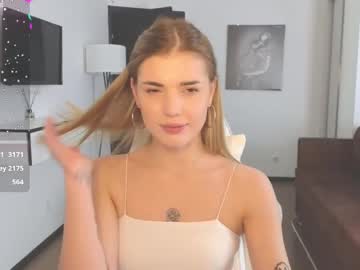 girl Steamy Cam Girls - Satisfy Your Desires! with adrianawow1