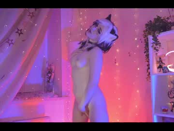 girl Steamy Cam Girls - Satisfy Your Desires! with vronnier