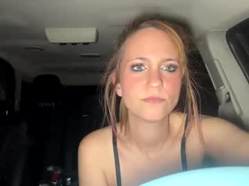 girl
        mezzy69 cam image #8783
