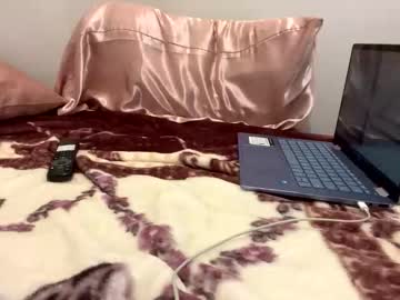 girl Steamy Cam Girls - Satisfy Your Desires! with cammiebabyxo