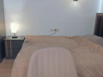 girl Steamy Cam Girls - Satisfy Your Desires! with hwadwellingham