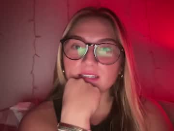 girl Steamy Cam Girls - Satisfy Your Desires! with sophiegrey12