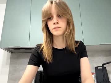 girl
        judepluid cam image #17493