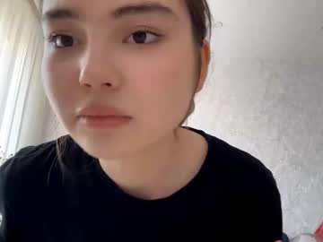 girl
        lanihadland cam image #22374