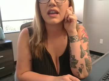 girl Steamy Cam Girls - Satisfy Your Desires! with tattedlasirena