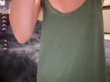 girl
        foreverkinkyy cam image #5778