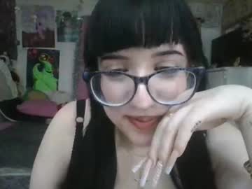 girl Steamy Cam Girls - Satisfy Your Desires! with roxanneshellokitty