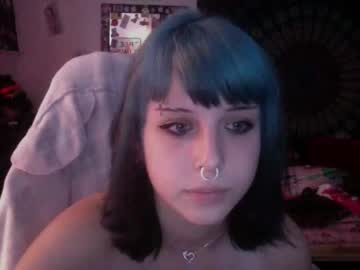 girl Steamy Cam Girls - Satisfy Your Desires! with chromeheartzz