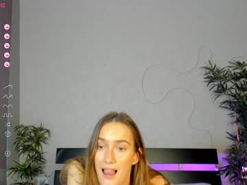 girl Steamy Cam Girls - Satisfy Your Desires! with emma_jhons0n