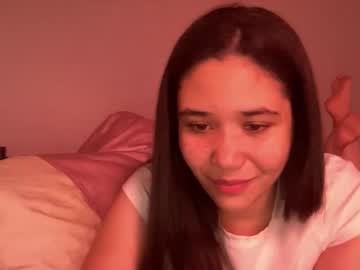 girl Steamy Cam Girls - Satisfy Your Desires! with kissandcurrency