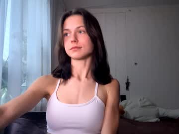 girl
        alissapopoff cam image #21268