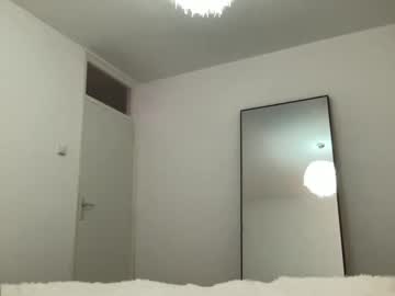 girl Steamy Cam Girls - Satisfy Your Desires! with seraveraxo
