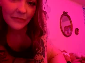 girl
        onepomegranate cam image #4701