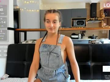 girl
        elizsweet cam image #20810