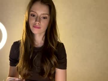 girl
        eternal_amy cam image #22950