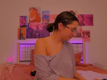 girl Steamy Cam Girls - Satisfy Your Desires! with naalani