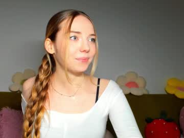 girl Steamy Cam Girls - Satisfy Your Desires! with thisisamelia