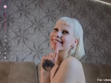 girl Steamy Cam Girls - Satisfy Your Desires! with knock_knock_hey
