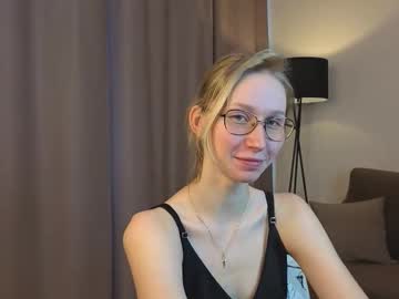 girl Steamy Cam Girls - Satisfy Your Desires! with janellelitscher