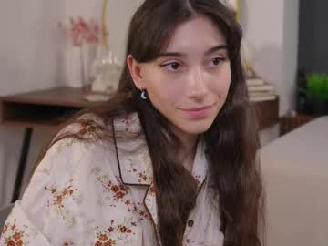 girl Steamy Cam Girls - Satisfy Your Desires! with lillaherrand
