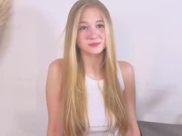 girl Steamy Cam Girls - Satisfy Your Desires! with maybaybe
