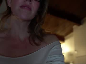 girl Steamy Cam Girls - Satisfy Your Desires! with bekalikesit