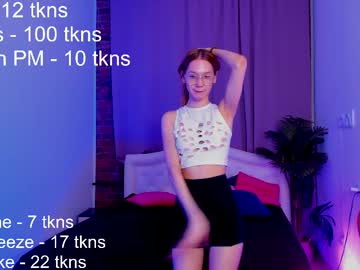girl
        elizabeth_daily cam image #10176