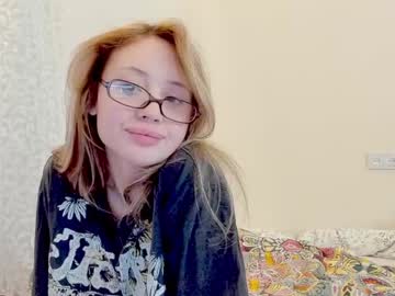 girl Steamy Cam Girls - Satisfy Your Desires! with atmospherra