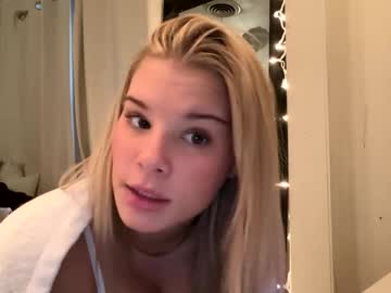 girl Steamy Cam Girls - Satisfy Your Desires! with mallorybbaby