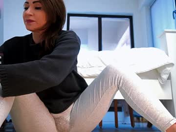 girl
        aariana4u cam image #1489