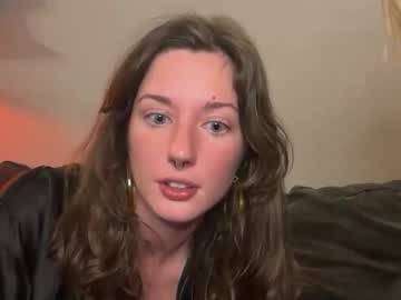 couple
        2girls1boat cam image #19655