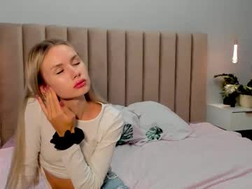 girl Steamy Cam Girls - Satisfy Your Desires! with joanhankin