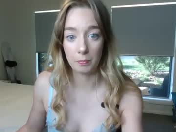 girl Steamy Cam Girls - Satisfy Your Desires! with kyarahh