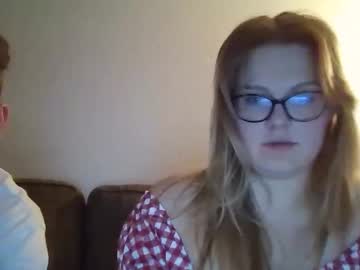 couple
        sexxyasscouple2000 cam image #6953